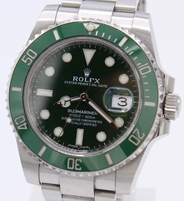 Rolex Submariner 116610LV 10/2017 LC100 Box and papers