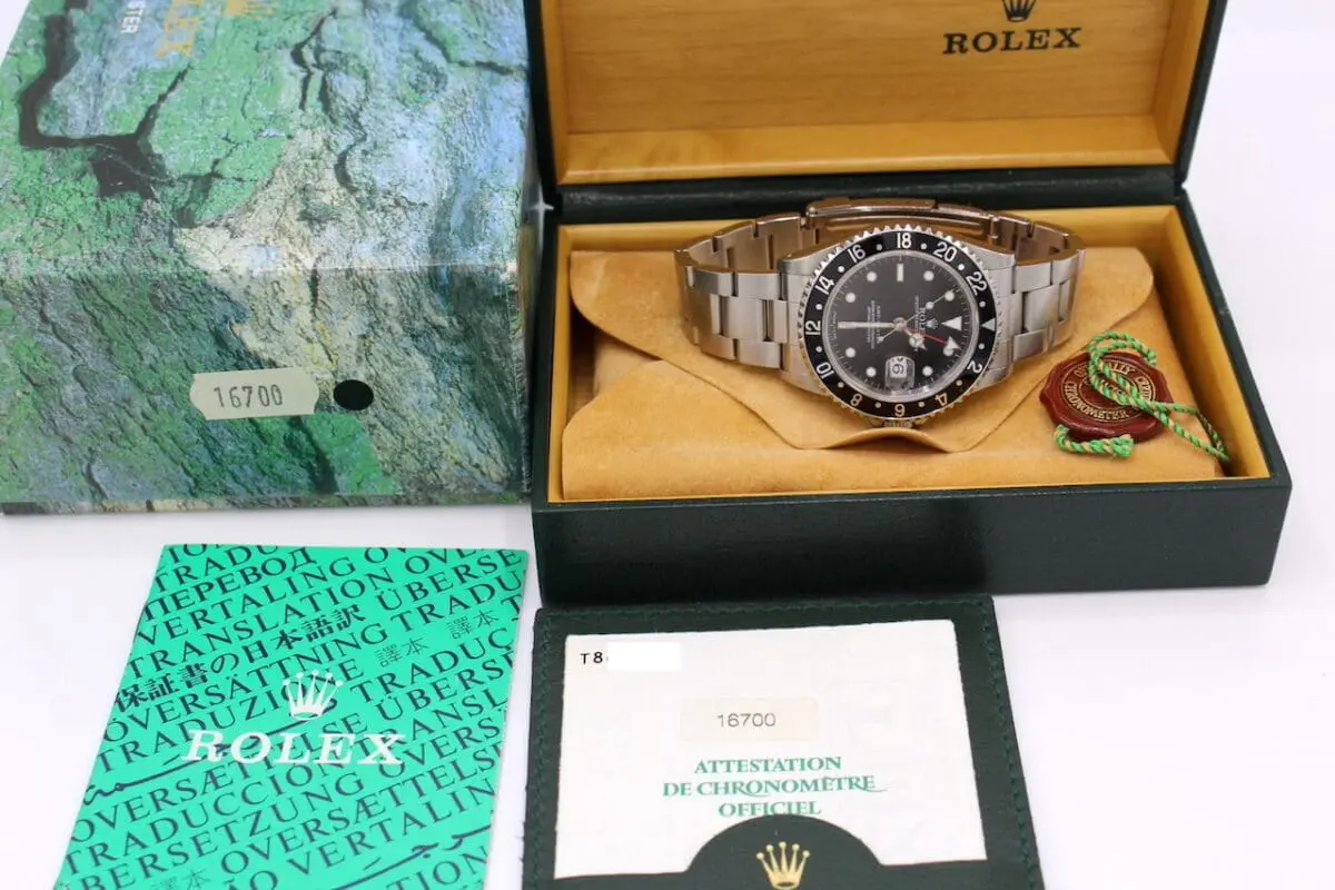Rolex GMT Master Ref. 16700 "Tritium" v. 7/1997 Box und Papiere