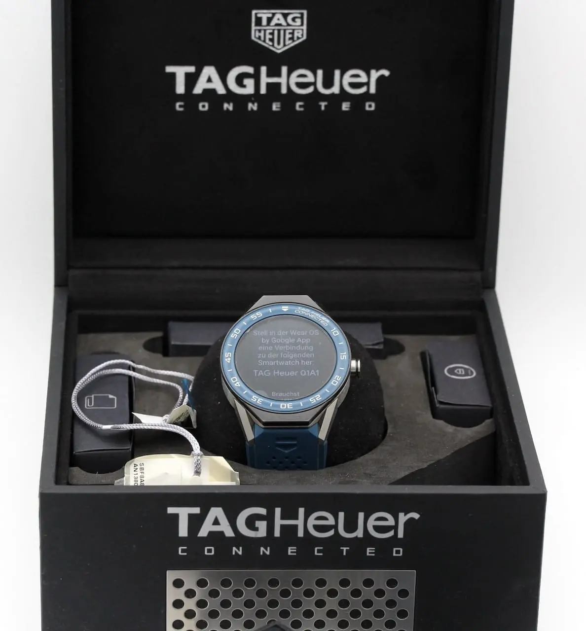 Tag Heuer Connected Modular 45 - 2 straps - Full Set -