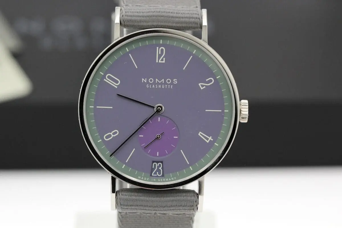 NOMOS Tangente Datum Mauvegrün – Limitierte 175-Jahre-Edition