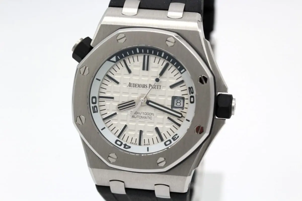 Audemars Piguet Royal Oak Diver Ref.: 15710ST - v. 2017 - Deutsch -