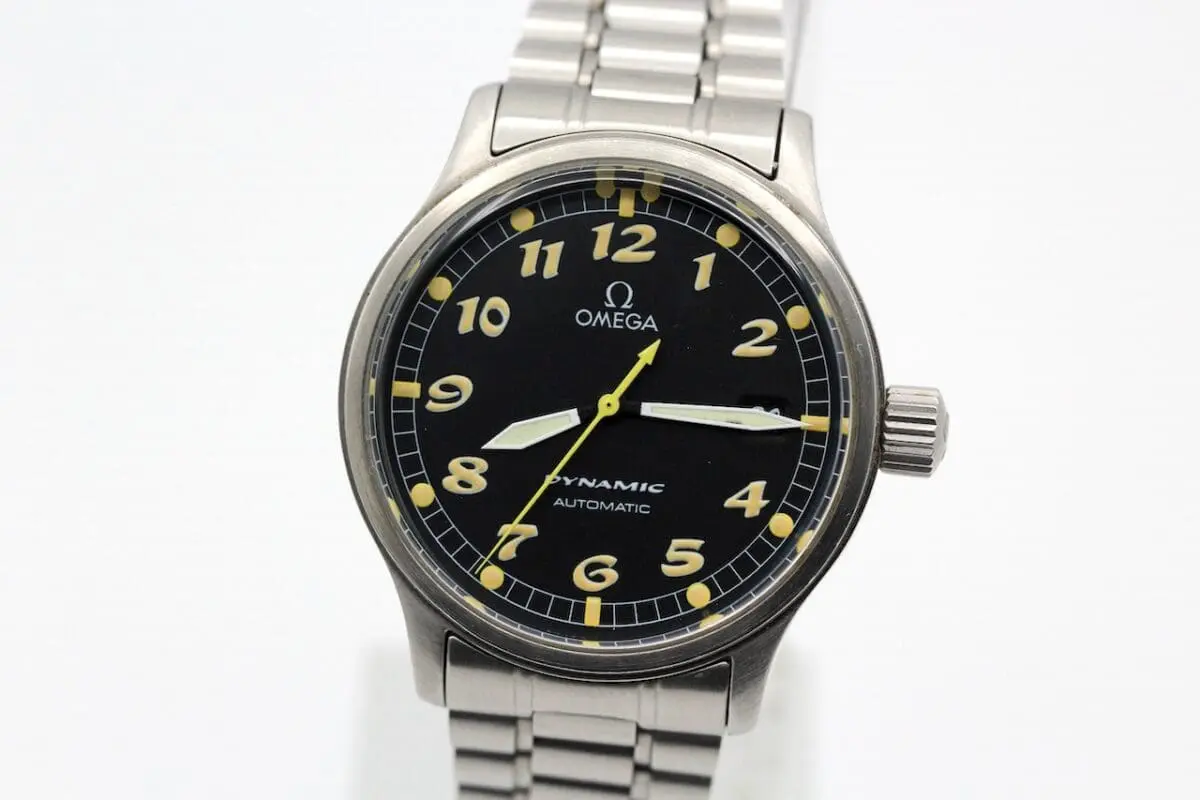 Begehrte Omega Dynamic in Traumzustand mit Garantiekarte