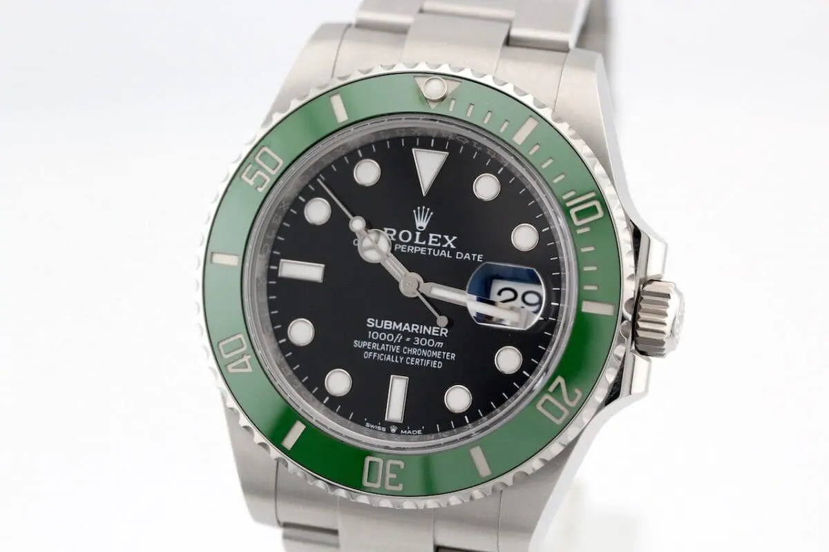 Rolex Submariner 126610LV „Starbucks“ 2024 Box Garantiekarte