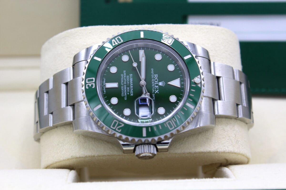 Rolex Submariner Ref.: 116610LV "HULK" - von 2016 - Box - Papiere - LC150