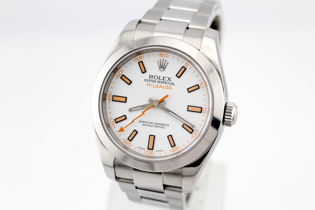 Rolex Milgauss 116400 White Dial – Complete Set 2018 –